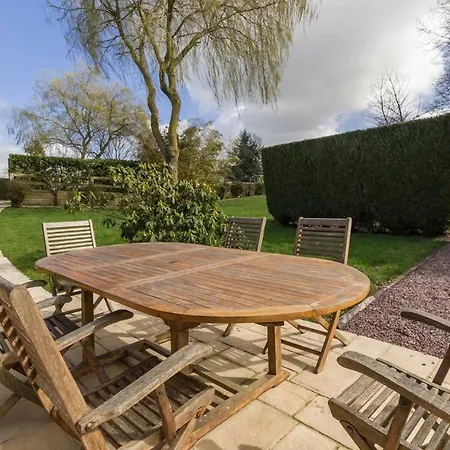 Les Hortensias בית נופש